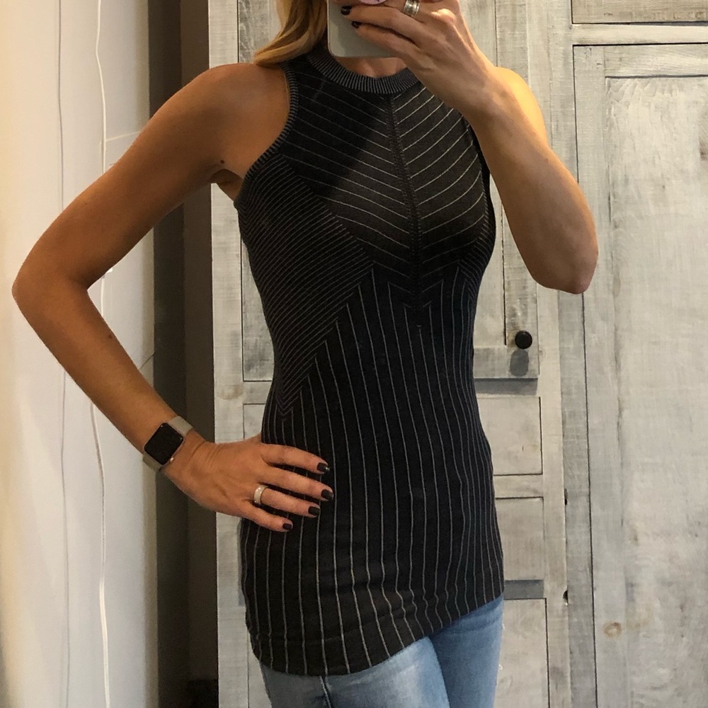 Athleta tank